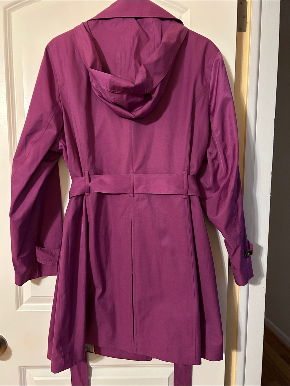 London Fog Magenta Double-Breasted Trench/Rain Coat - Picture 4 of 4